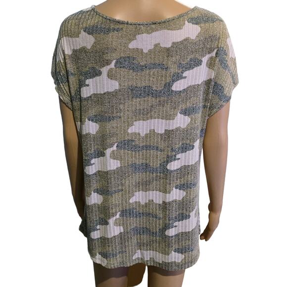 Another Reason Camouflage Waffle Knit Top Medium - Picture 4 of 6